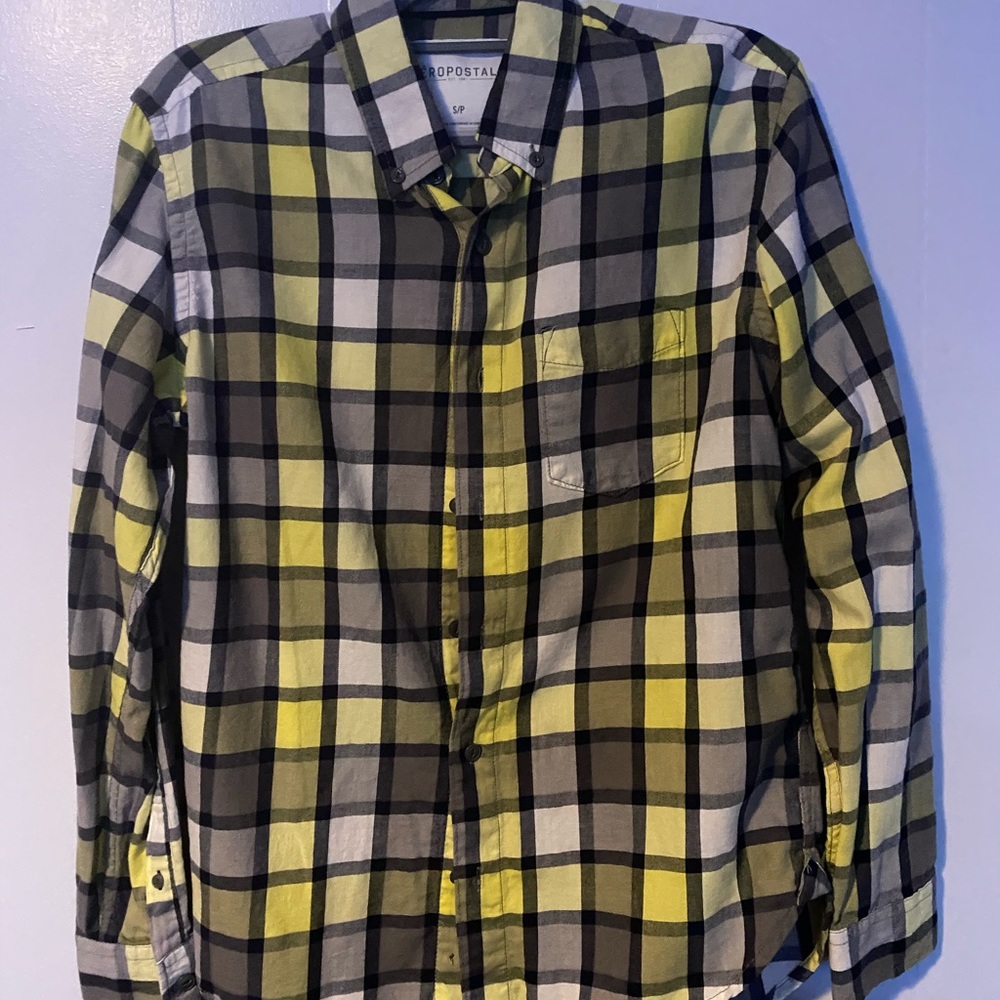 Aeropostale Button Up Plaid Long Sleeve